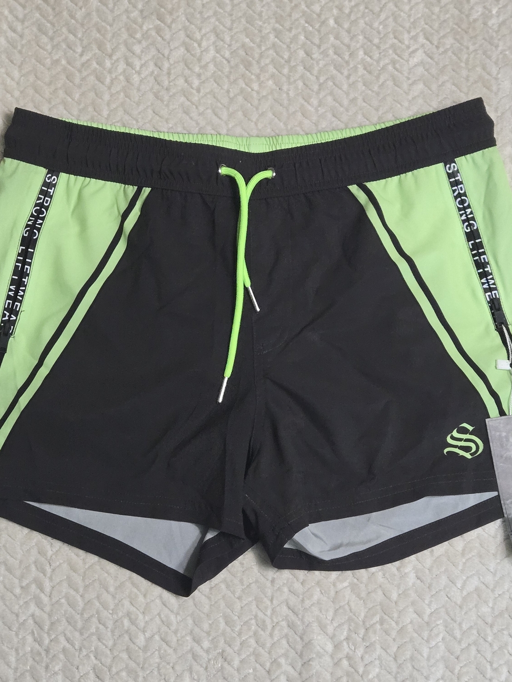 NWT Strong Lift Wear Men's Gym Shorts Bodybuilding Training Black Lime Large